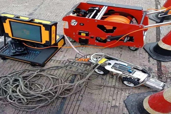 济南CCTV管道检测机器人